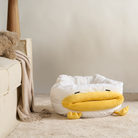 Katzenbett Ente Design, gelb-weiß, Plüsch, gemütlich, Fußwärmer, Wohnzimmer, Tierbedarf.
