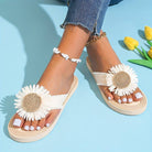 Damen-Sandalen mit Sonnenblumen-Dekor, bequeme Sommerschuhe, modische Flip-Flops, ideal für Strand und Freizeit, stilvoll und trendy.