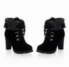 Schwarze Damenstiefeletten mit Absatz, Schnürung und gefüttertem Schaft. Perfekt für Herbstmode, stilvolle und warme Winterstiefel.