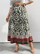 Damen Maxirock, grün-weißes Ethno-Muster, elastischer Bund, Sommermode, elegant.