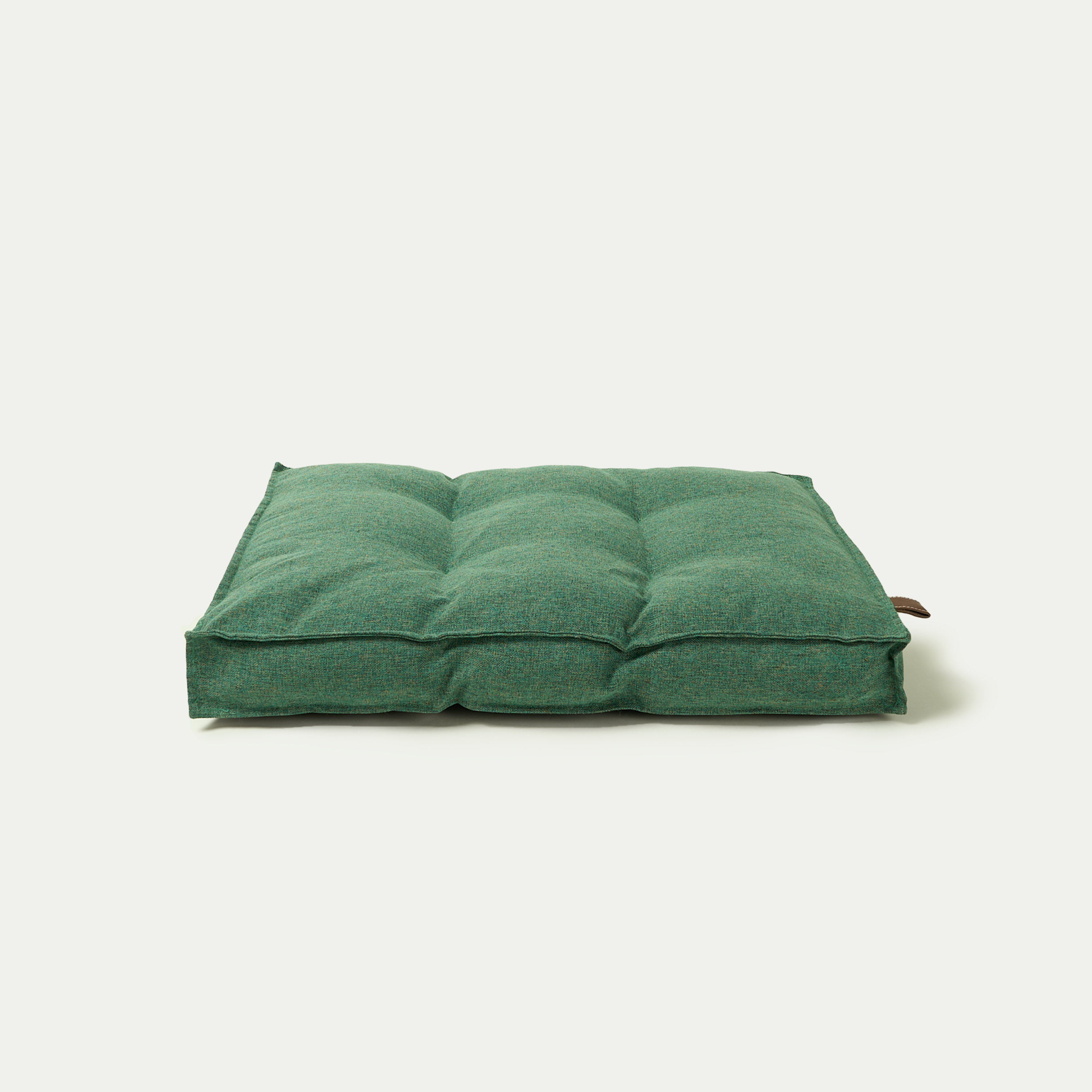 Grünes orthopädisches Schaumstoffbett, tragbar, quadratisch, für Haustiere, bequem.