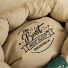Wasserfestes Hundebett beige, Aufschrift "The Best Deep Sleep", gemütlich, pflegeleicht.