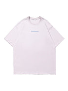 Weißes T-Shirt mit "Masterpiece"-Aufdruck, Unisex, aus Baumwolle, lässiger Stil, ideal für Streetwear und Freizeitmode. Hochwertige Verarbeitung.