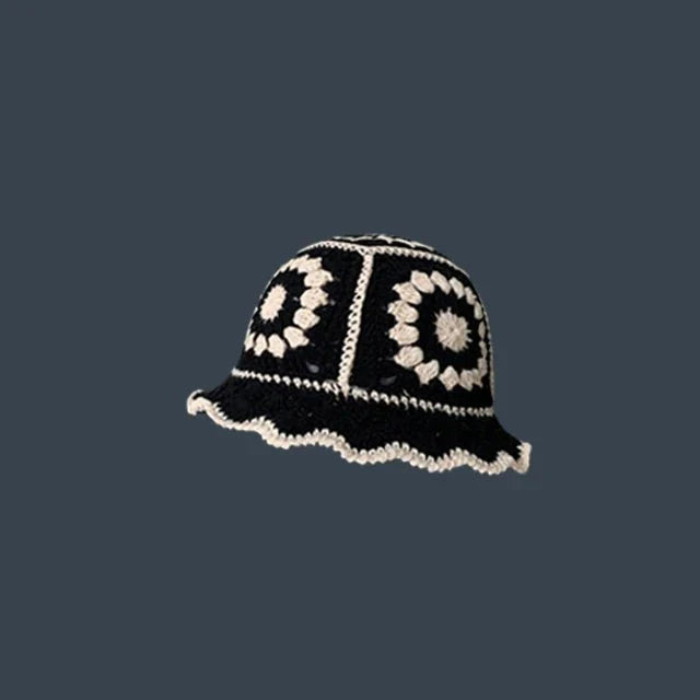 Handgefertigter Häkel-Bucket-Hat mit Blumenmuster, ideal für Frühling und Sommer. Modisches Accessoire, inspiriert von koreanischem Design.