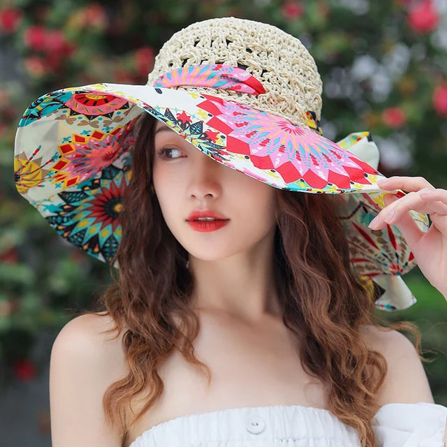 Farbiger Sommer-Strohhut für Damen, ideal für Strand und UV-Schutz. Modischer Eimerhut mit Blumenmuster, perfekt für sonnige Tage.