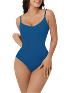 Damen-Badeanzug in Blau, elegantes Design, verstellbare Träger, ideal für Strand und Pool. Hochwertige Bademode, figurbetont und stilvoll.