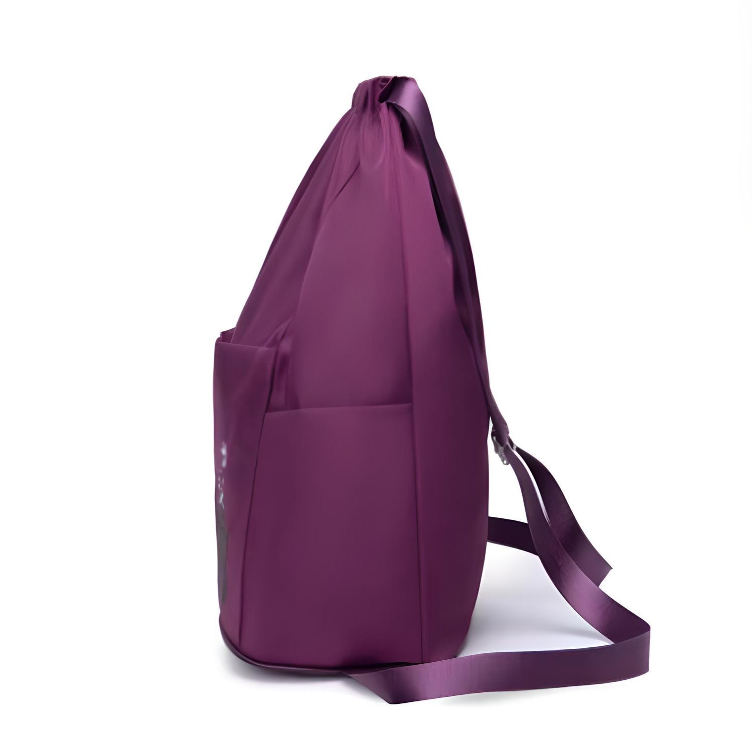 Lila Rucksack aus Nylon, seitliche Ansicht, modisch, strapazierfähig, ideal für den Alltag.