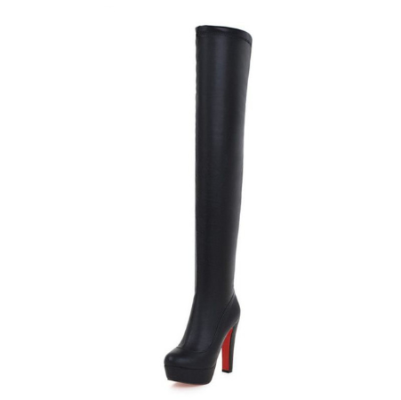 Schwarzer Overknee-Stiefel mit hohem Absatz, elegantes Design, ideal für Damenmode, Herbst- und Wintertrends, stilvoll und modern.