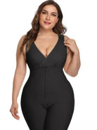 Damen Shapewear Body in Schwarz, figurformend, nahtlos, ideal für Plus-Size, komfortabel, elastisch, perfekter Sitz, formt Taille und Hüfte.