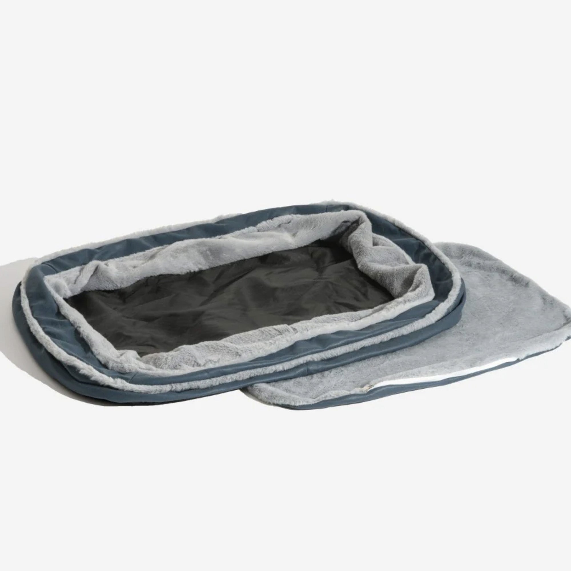 Orthopädisches Hundebett, grau, warm, tief, abnehmbarer Bezug, ideal für großen Hundeschlaf.