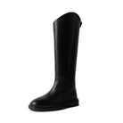 Schwarzer Damen-Reitstiefel aus Leder, knielang, elegant und robust. Perfekt für Reitsport und modische Outfits. Hochwertige Verarbeitung.