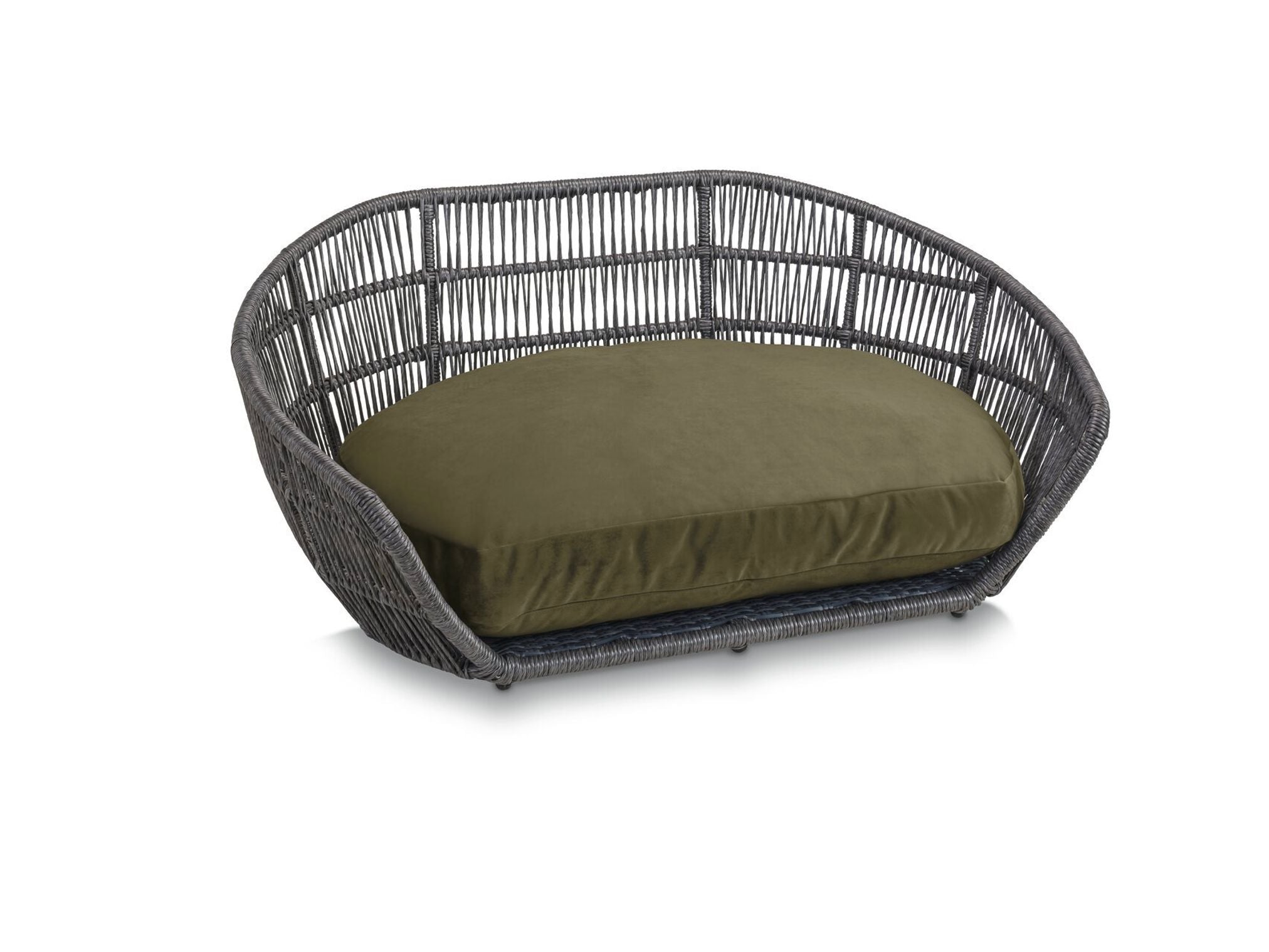 Graues Outdoor-Hundebett aus Rattan mit grünem Kissen, stilvolles Design, wetterfest.