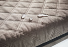 Wasserabweisende Matratzenauflage, beige, gesteppt, schmutzabweisend, langlebig, hochwertig.