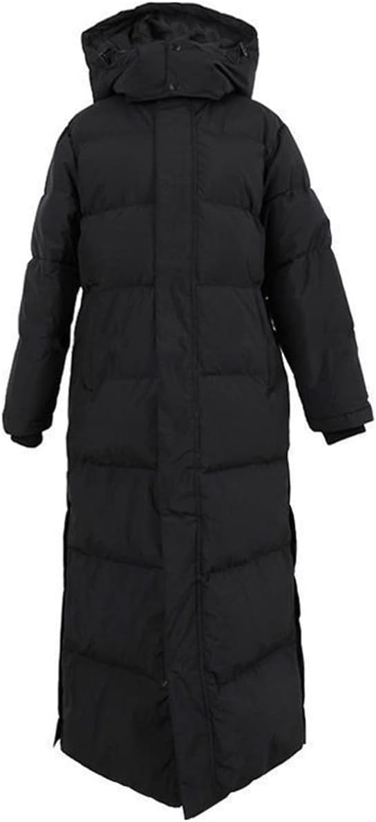 Langer schwarzer Daunenmantel mit Kapuze, ideal für Wintermode. Warm, stilvoll und funktional. Perfekt für kalte Temperaturen und Outdoor-Aktivitäten.