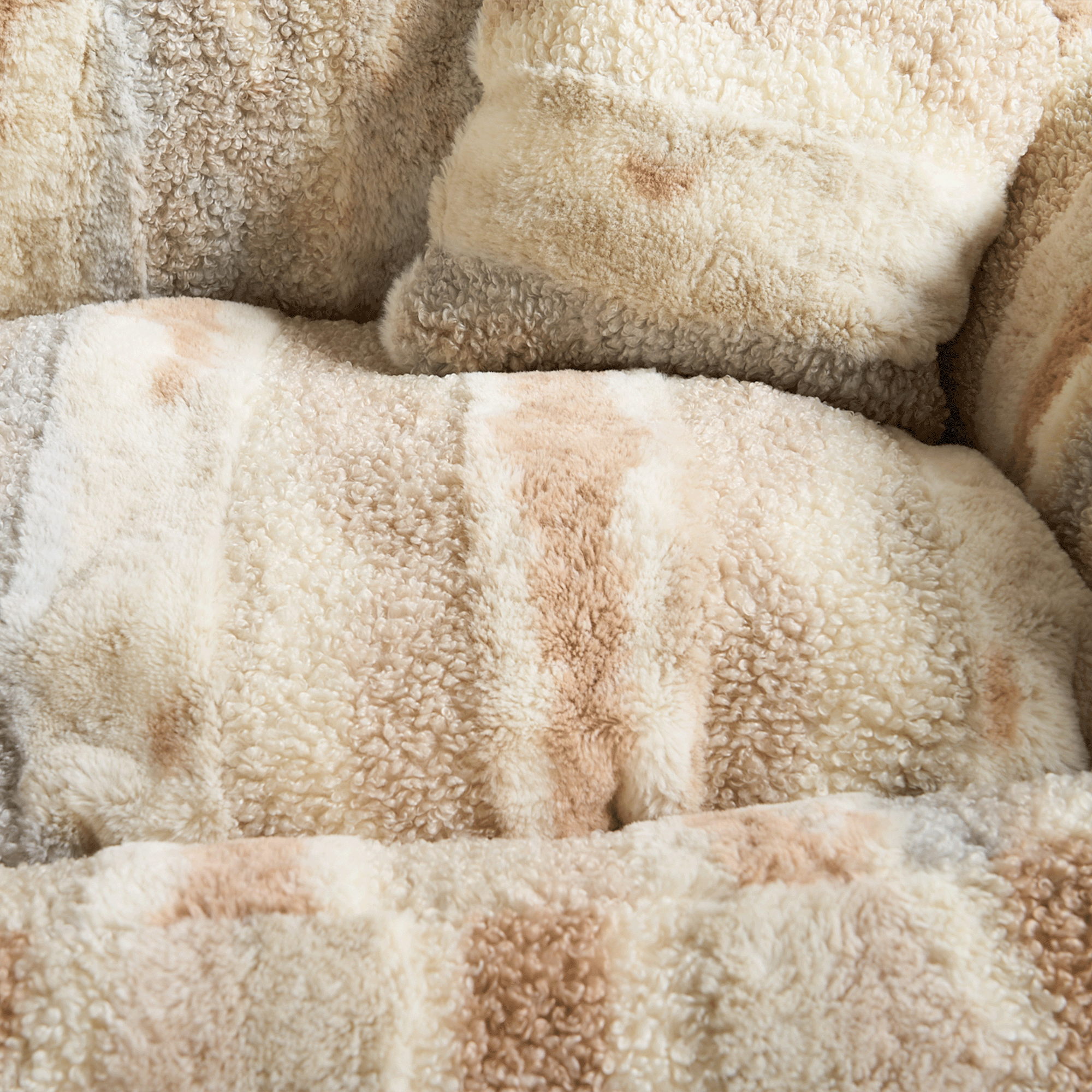 Flauschiges Haustiersofa-Bett, extra groß, beige, gemütlich, weiches Material, Heimtierbedarf.
