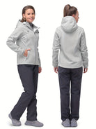 Damen-Softshelljacke in Hellgrau, wasserabweisend, atmungsaktiv, mit Kapuze und Reißverschlusstaschen. Perfekt für Outdoor-Aktivitäten.