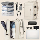 Moderner, multifunktionaler Rucksack in Beige mit Laptopfach, ideal für Reisen. Inklusive Kopfhörer, Kamera, Powerbank und Kleidung. Perfekt für Pendler.