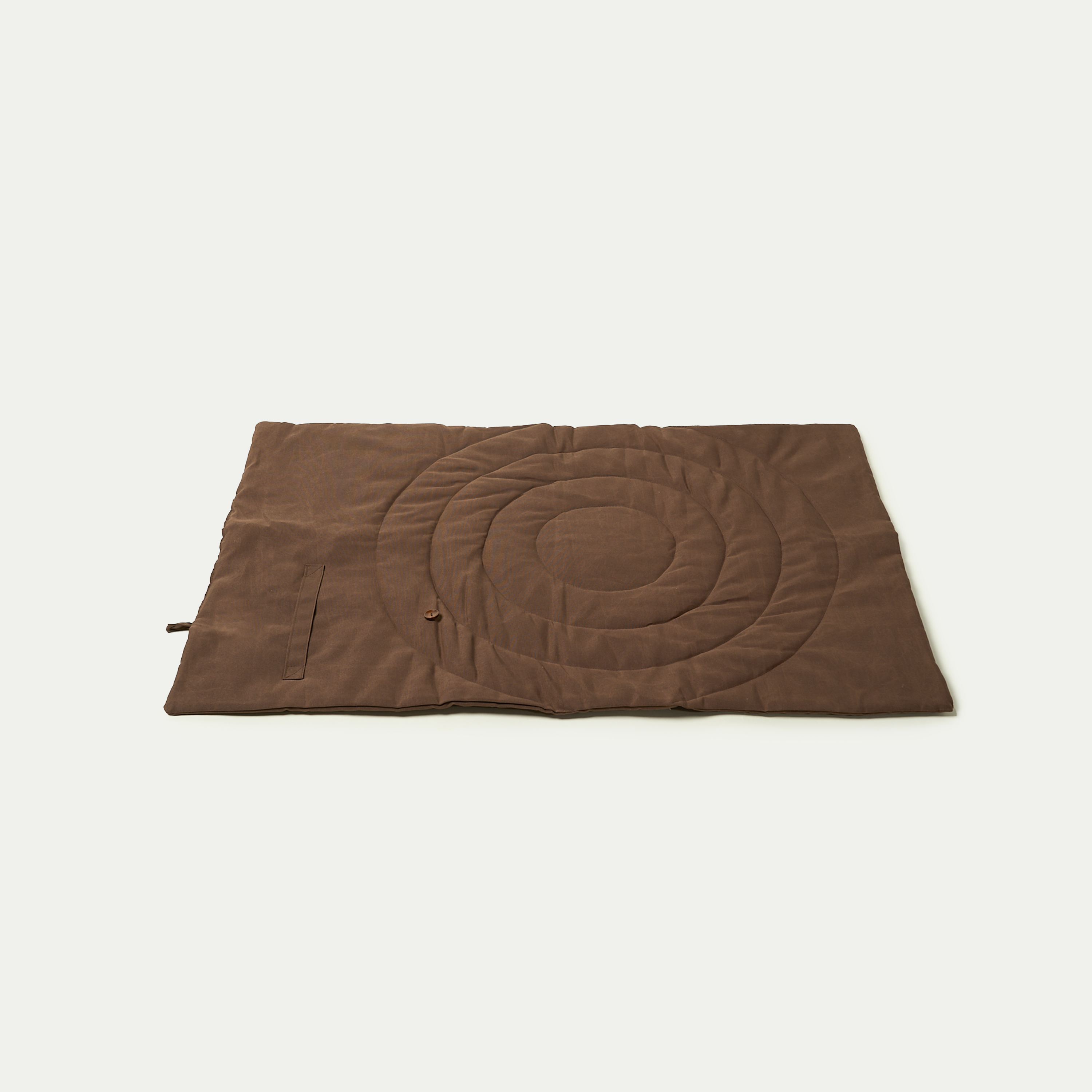 Braune Nomad Haustiermatte, waschbar, rutschfest, ideal für Hunde und Katzen, 100% Baumwolle.