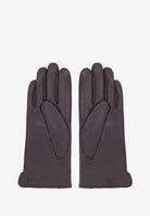 Hochwertige braune Lederhandschuhe für Herren, elegant und stilvoll, ideal für Wintermode und Accessoires. Perfekt für kalte Tage.