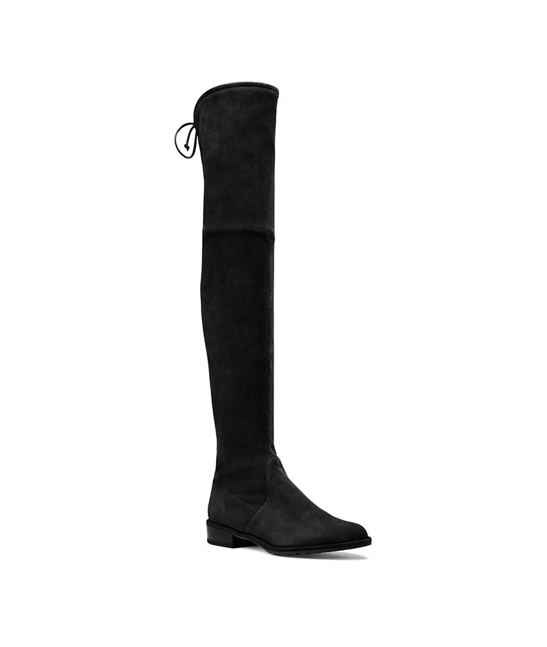Schwarzer Overknee-Stiefel aus Wildleder, flacher Absatz, modisch und elegant, ideal für Herbst- und Winteroutfits, Damenmode, Schuhtrend.