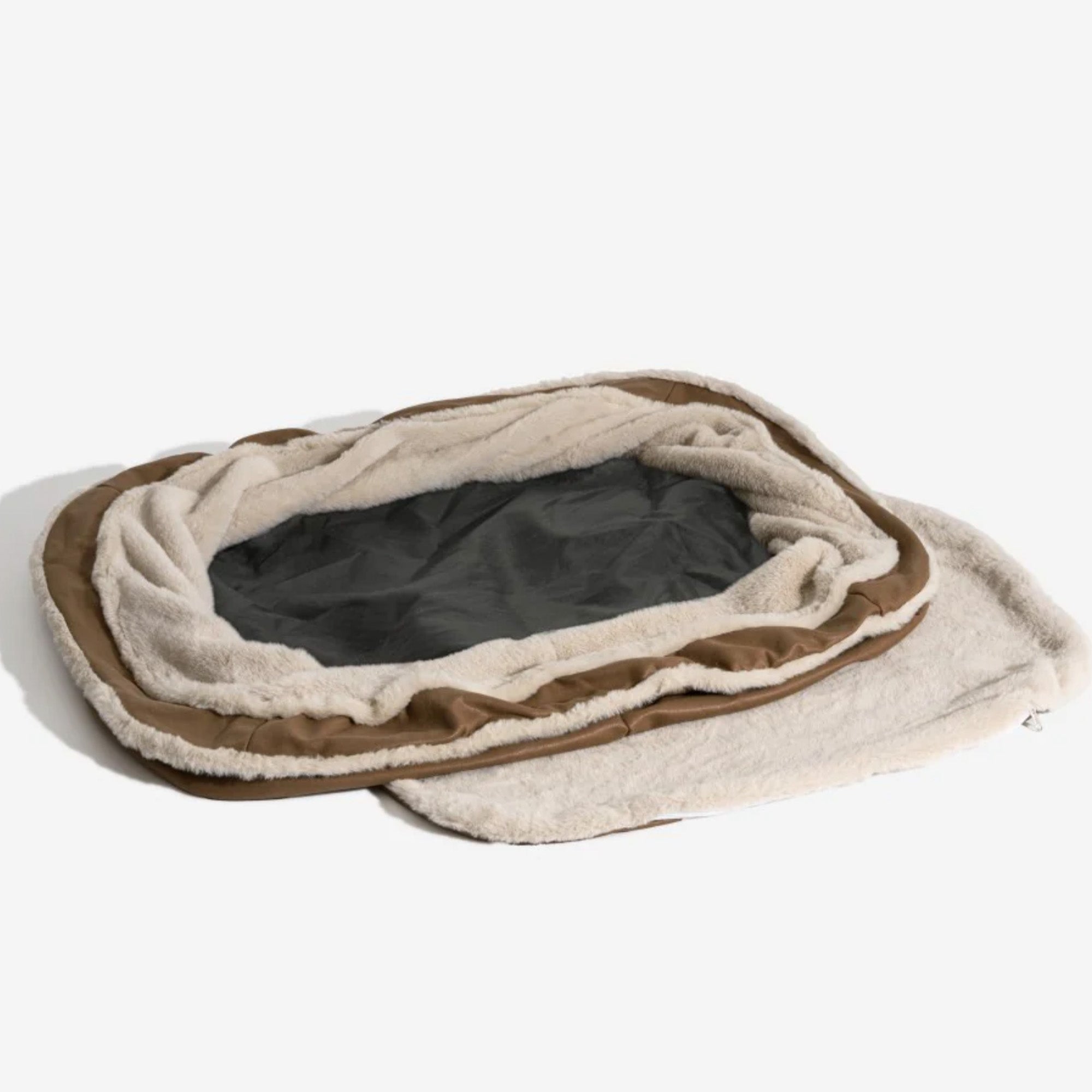 Orthopädisches Hundebett, warm, groß, tief, braun und beige, ideal für erholsamen Schlaf.