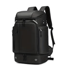 Schwarzer Laptop-Rucksack, wasserdicht, mit mehreren Fächern, ideal für Reisen und Arbeit.