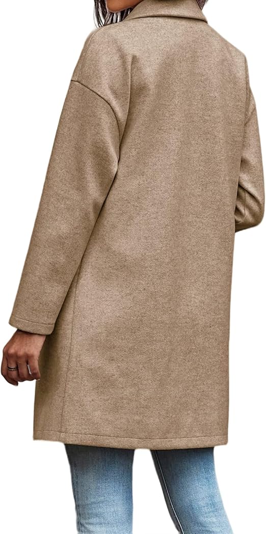 Damenmantel beige Wolle, klassischer Schnitt, Herbstmode, eleganter Look, warme Oberbekleidung.