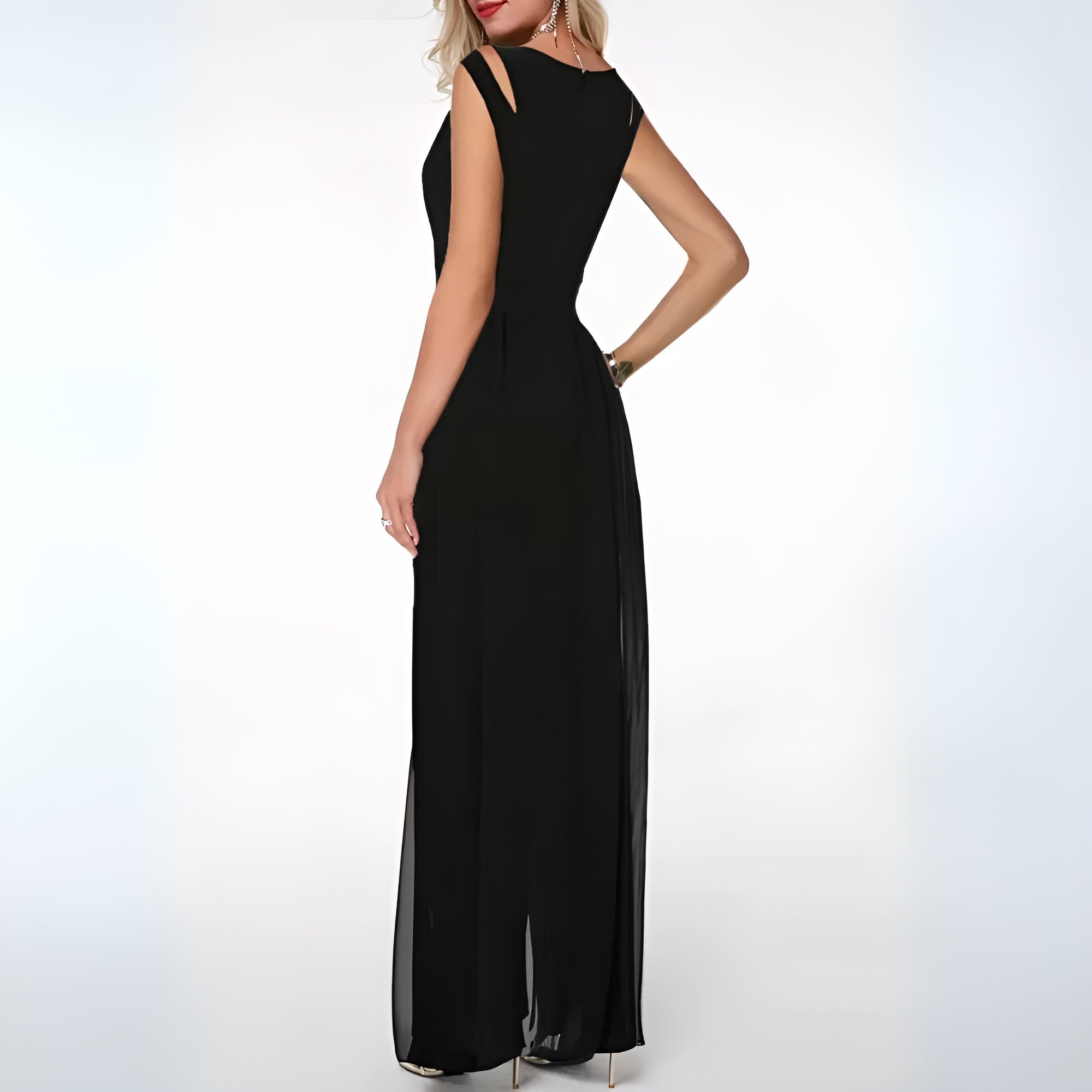 Elegantes schwarzes Abendkleid, ärmellos, bodenlang, aus Chiffon, ideal für formelle Anlässe.