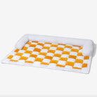 Kariertes Hundebett in Creme und Orange, quadratisch, gemütlich, Möbel-Schutzbezug.