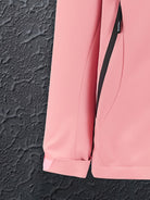 Rosa Damenjacke mit Reißverschluss, stilvolles Design, wetterfestes Material, ideal für Outdoor-Aktivitäten. Perfekt für Frühling und Herbst.