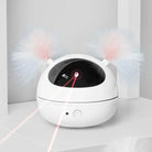 Weißes interaktives Katzenspielzeug mit Laser und flauschigen Ohren, modernes Design.