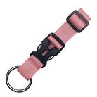 Rosa Schlüsselband mit schwarzem Kunststoffverschluss, verstellbar, aus Nylon.