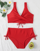Roter Bikini-Set Damen, High-Waist, Sommermode, Strandbekleidung, Blumen, Avocado-Dekor.