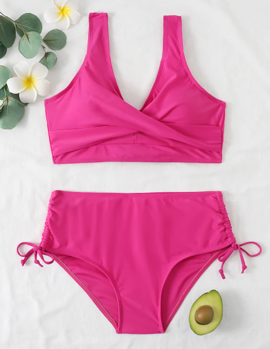 Pinkes Bikini-Set mit Wickeloberteil, hoher Taille, Avocado, Blumen, Sommermode.