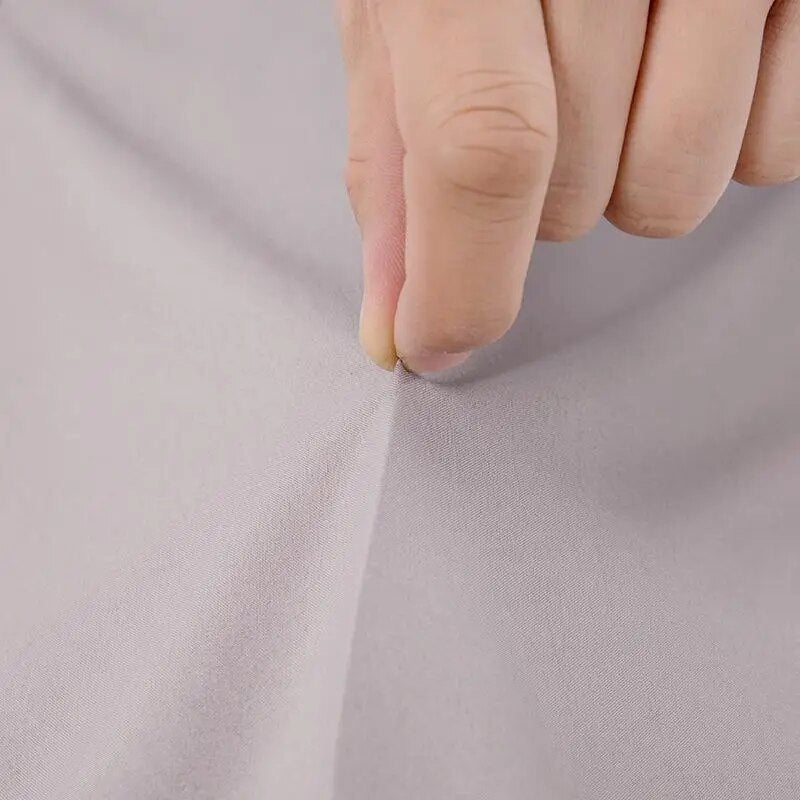 Hochwertiger, dehnbarer Stoff in Beige, ideal für bequeme Kleidung. Perfekt für Mode, Textilien und Nähprojekte. Pflegeleicht und langlebig.