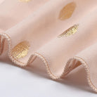 Rosa Chiffonstoff mit goldenen Punkten, ideal für elegante Modeprojekte. Hochwertiger, leichter Stoff für Kleider, Blusen und Dekorationen.