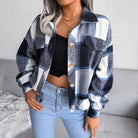 Damenmode: Kariertes Wolljacke mit Laternenärmeln, einreihig, locker geschnitten. Perfekt für Herbst/Winter. Trendige, stilvolle Oberbekleidung.