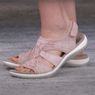 Damen-Sandalen in Rosa, bequem und stilvoll, ideal für Sommermode. Perfekt für Freizeit und Outdoor-Aktivitäten. Hochwertige Materialien.