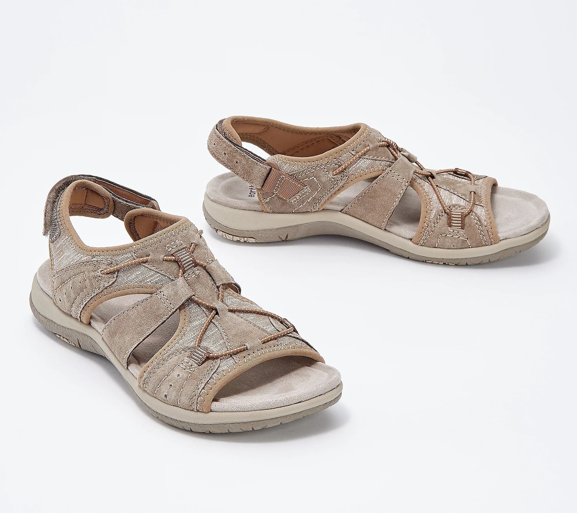 Beige Sandalen für Damen, bequem und stilvoll, ideal für Sommer und Outdoor-Aktivitäten. Hochwertige Materialien, rutschfeste Sohle.