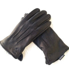 Schwarze Lederhandschuhe für Herren, elegant und stilvoll, ideal für Wintermode. Hochwertiges Material, perfekte Passform, zeitloses Design.