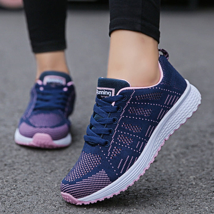 Damen-Laufschuhe in Blau und Rosa, atmungsaktiv, rutschfeste Sohle, ideal für Sport und Freizeit. Bequeme Sneakers für Fitness und Outdoor.