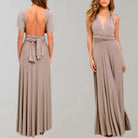 Elegantes, langes Abendkleid in Beige mit tiefem Rückenausschnitt und Wickeldesign. Perfekt für formelle Anlässe und Hochzeiten.