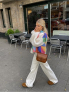 Farbige Patchwork-Strickjacke für Damen, langärmlig, modisch, Herbst-Winter, Streetwear, ideal für stilvolle und elegante Outfits.