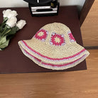 Handgewebter Damen-Strohhut mit breiter Krempe, idealer Sonnenschutz für den Sommer. Perfekt für Strandtage. Modisches Accessoire.