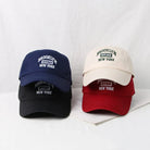 Unisex Baseball-Cap mit "Brooklyn New York" Stickerei, erhältlich in Blau, Schwarz, Rot und Beige. Perfekt für Outdoor-Sport und Freizeit.