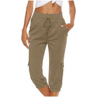 Damen Caprihose, khaki, mit Kordelzug und Taschen, ideal für Freizeit und Sport. Bequeme Passform, atmungsaktives Material, modisch und praktisch.