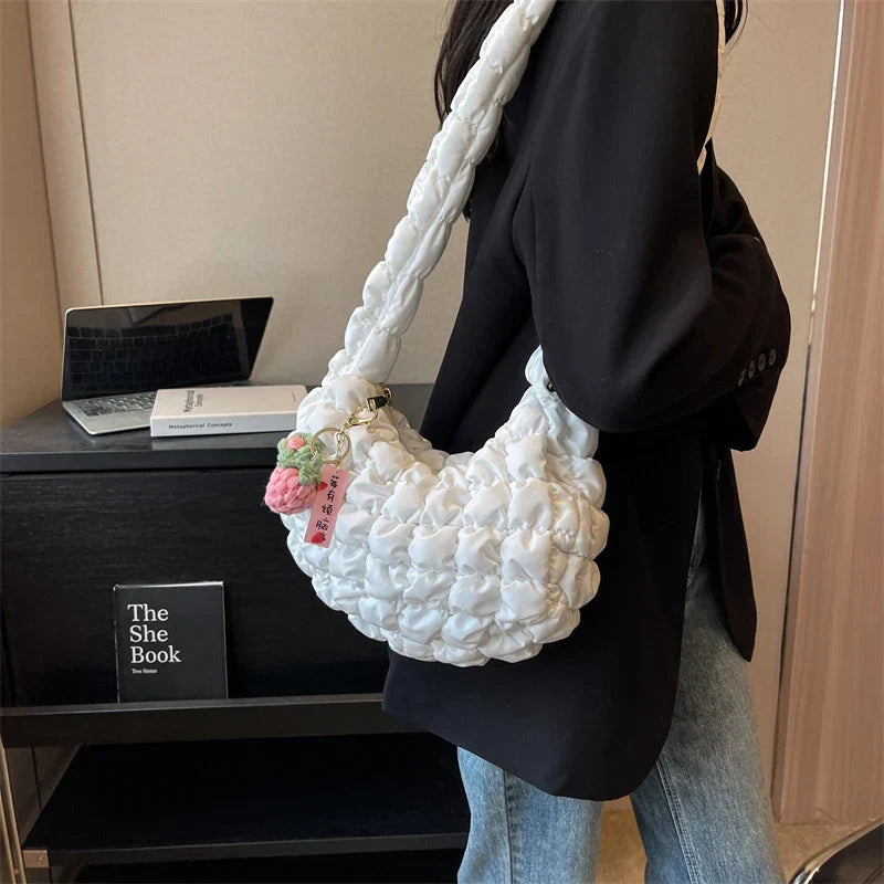 Gesteppte Schultertasche für Damen, 2023, aus Baumwolle, in Bonbonfarben, große Kapazität, modisch, vielseitig, ideal für Alltag und Reisen.