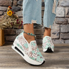Damen-Sneaker mit floraler Spitze, Plateau-Sohle und modernem Design. Perfekt für Freizeit und Mode. Bequeme Schuhe für den Alltag.