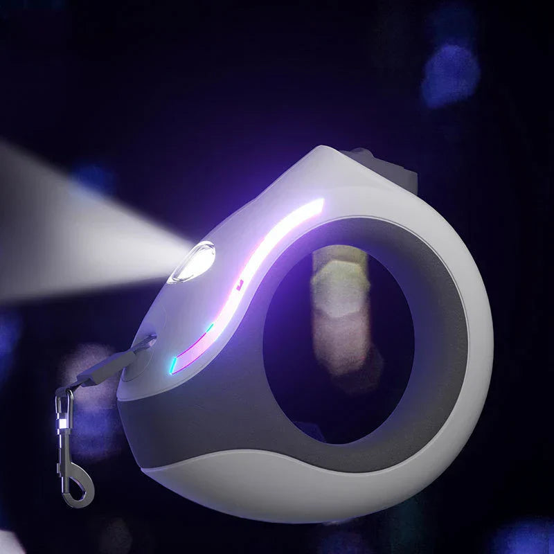 LED-Hundeleine mit Taschenlampe, ergonomisch, weiß, reflektierend, für sicheres Gassigehen.