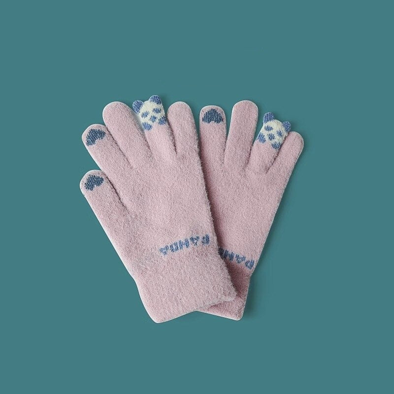 Weiche rosa Handschuhe mit blauen Spitzen und Muster, ideal für kalte Wintertage. Flauschige Winterhandschuhe, modisch und warm.
